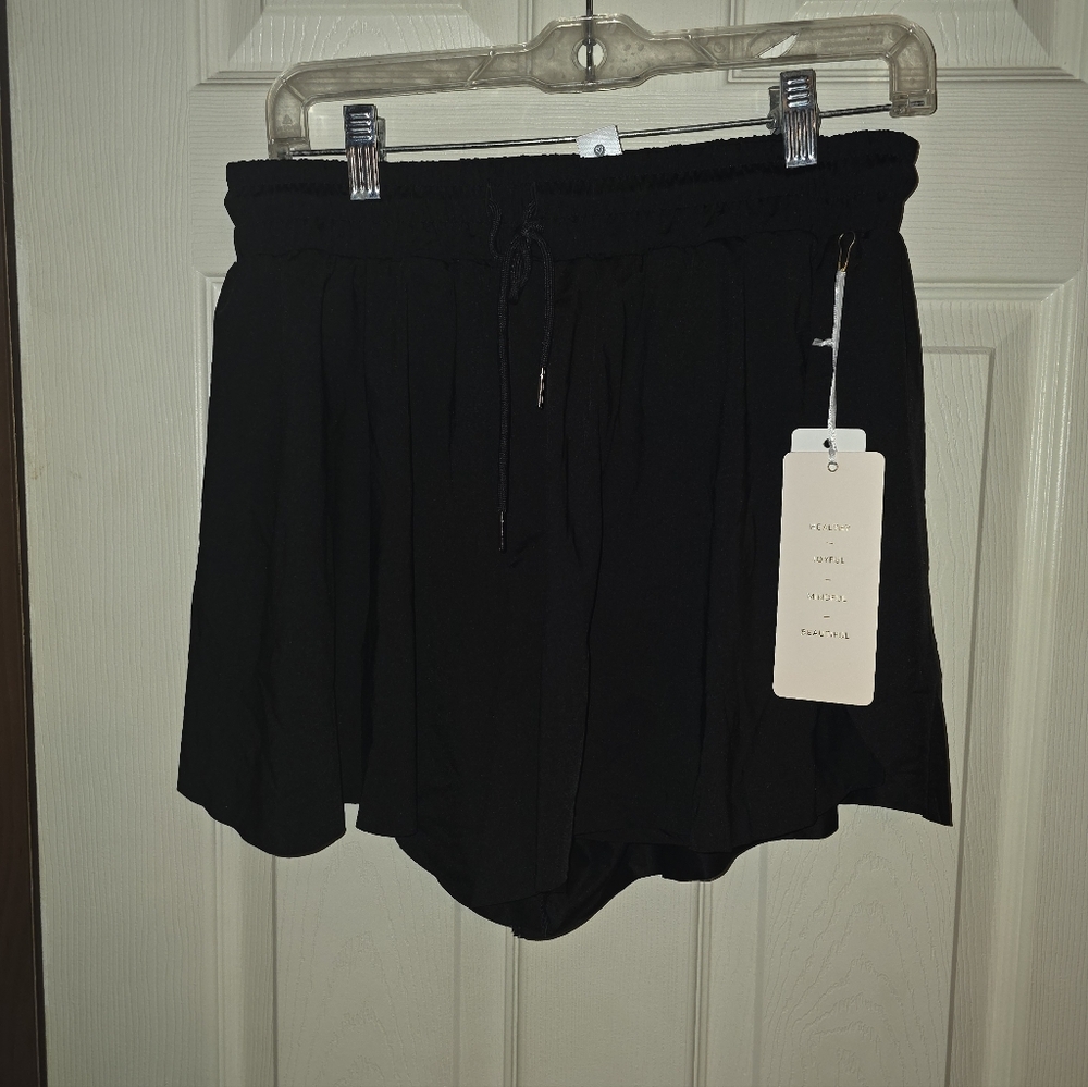 Love Tree Shorts